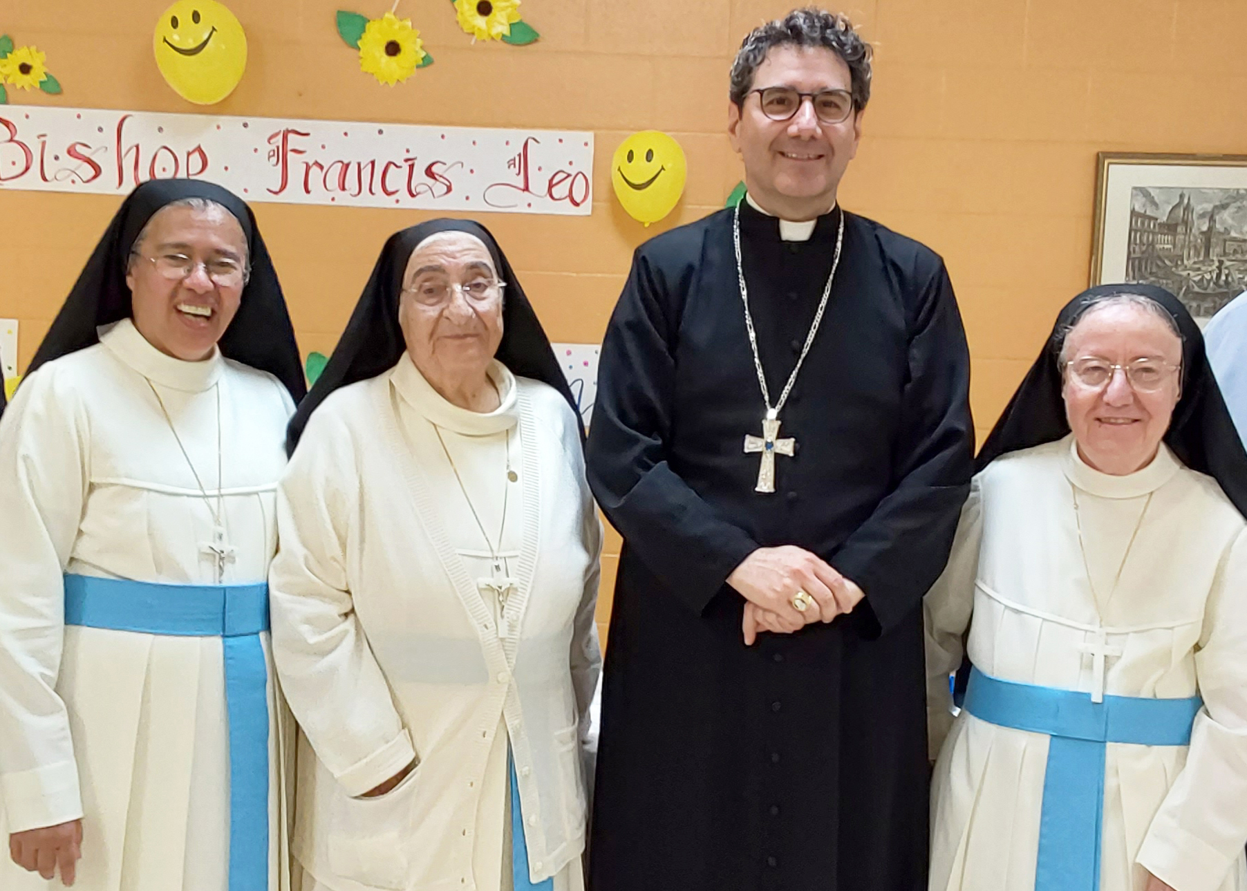 Archbishop Leo meets the Daughters of St. Mary