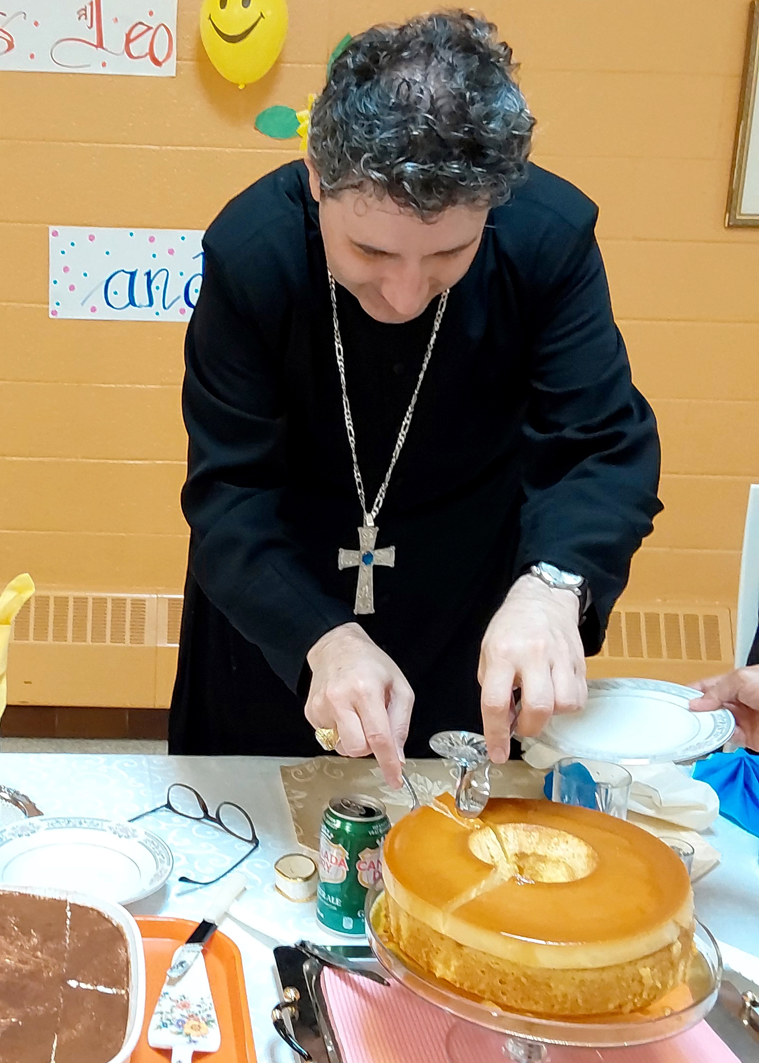 Archbishop Leo meets the Daughters of St. Mary