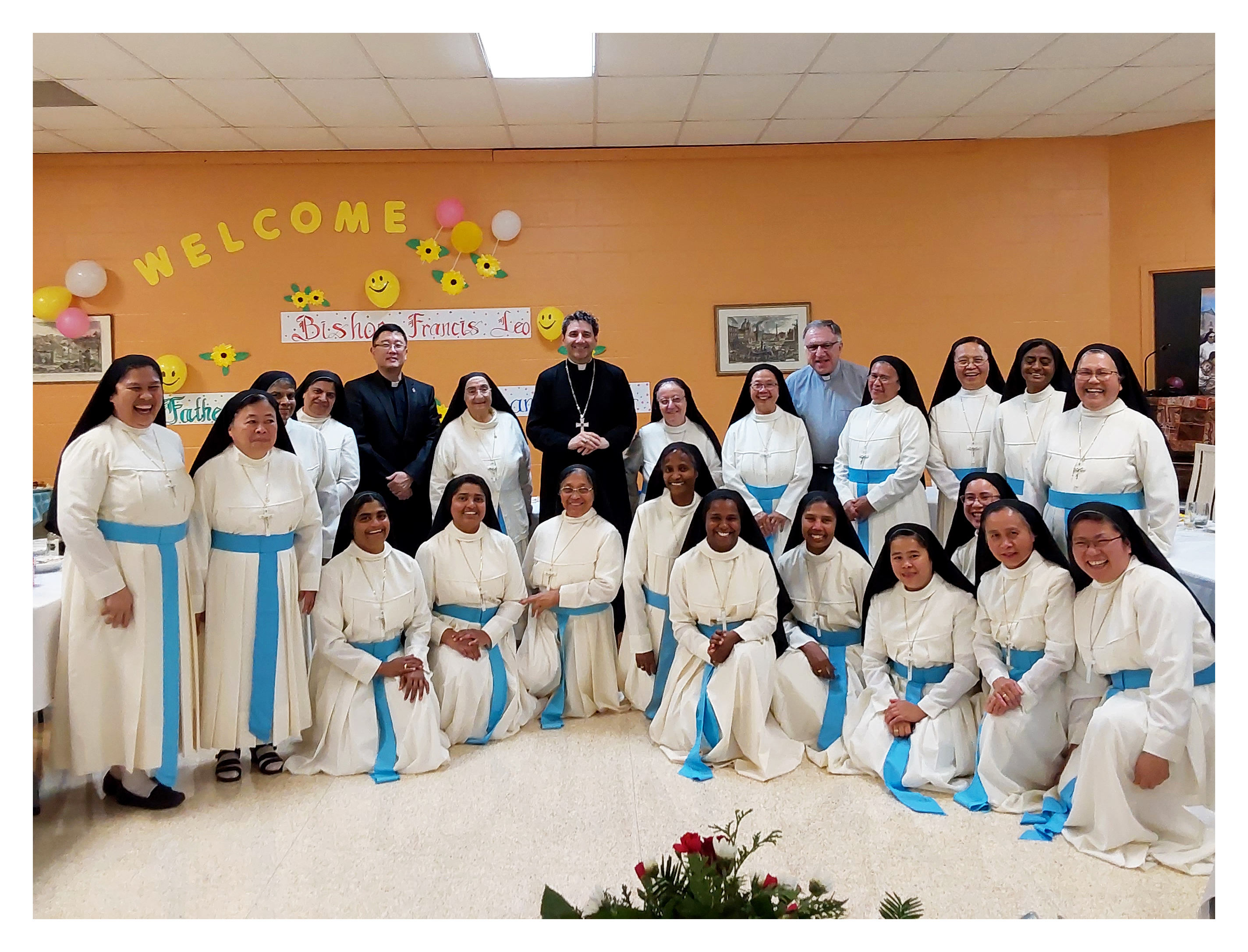 Archbishop Leo Meets the Daughters of St. Mary