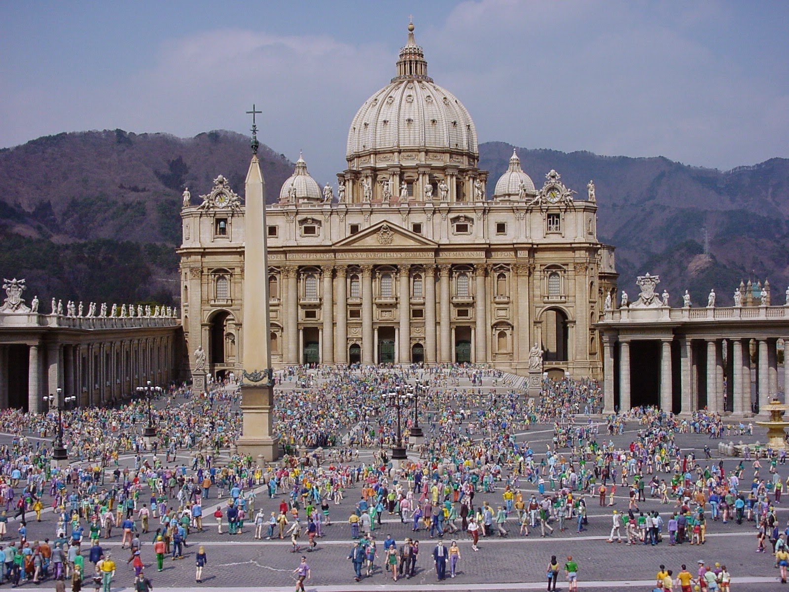 St Peters Basilica.jpg