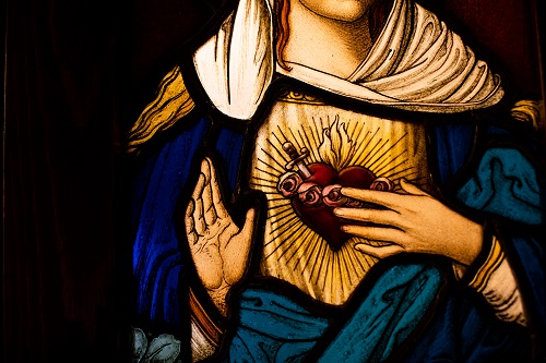 Stained glass of the Immaculate Heart of Mary