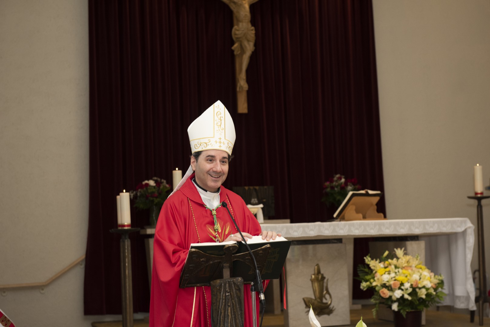 Archbishop Leo Visits St. Bernard’s Residence